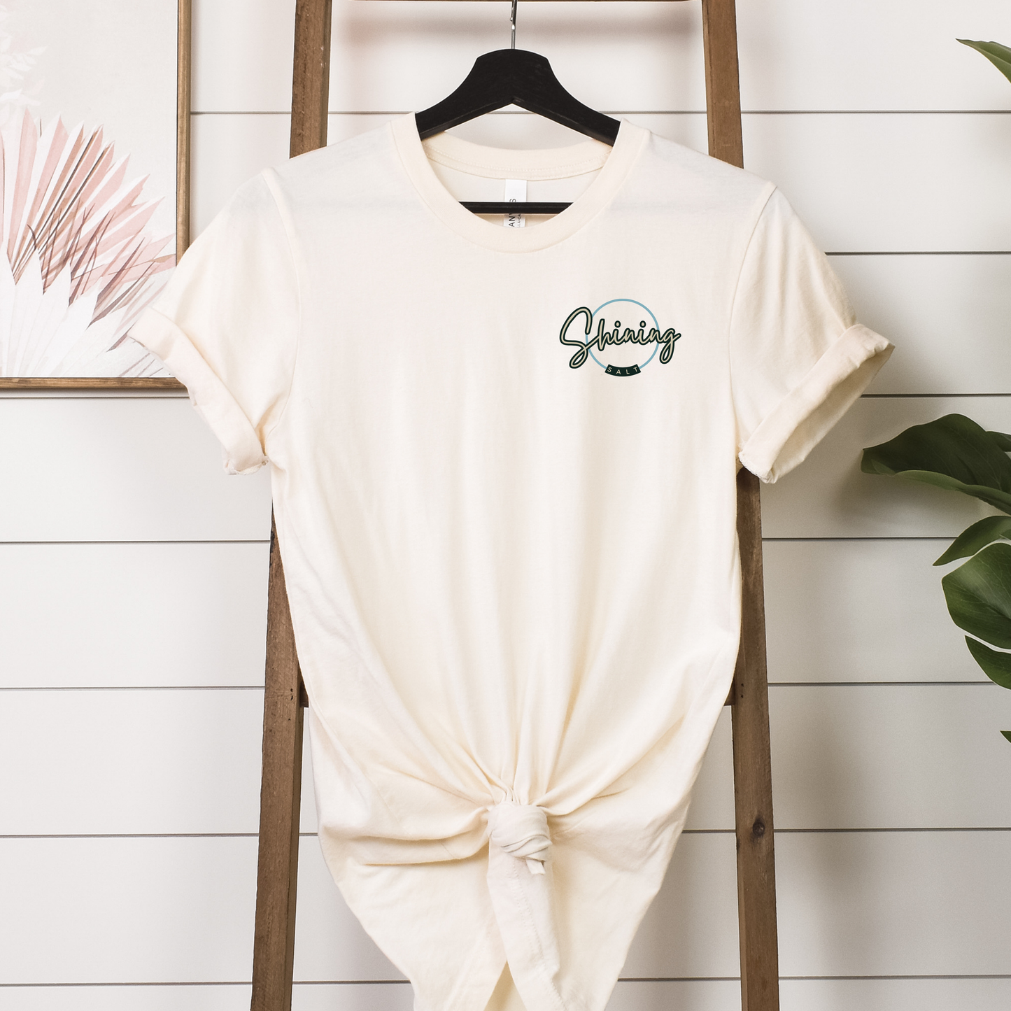 "Don't poke the buffalo" shirt in natural color